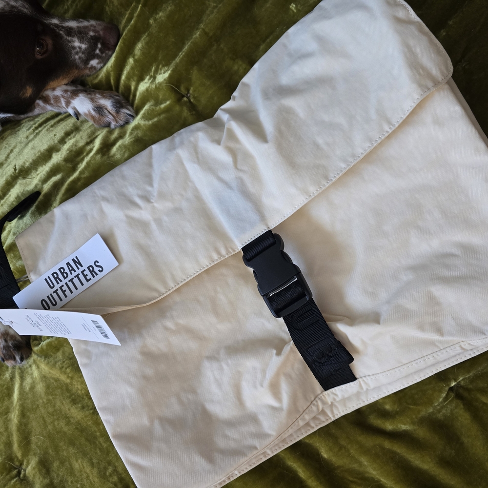 **SOLD** Urban Outfitters Cream Messenger Bag